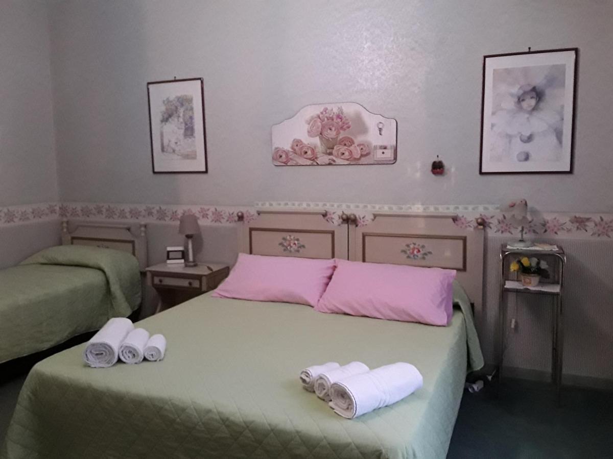 Ambrabed Lunghezza Station Bed & Breakfast Exterior foto